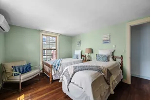 137R Front, Marblehead, MA 01945 - Photo 21