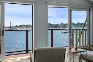 137R Front, Marblehead, MA 01945 - Photo 25