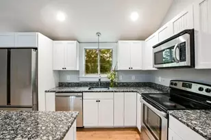 620 Boxberry Hill Rd, Falmouth, MA 02536 - Photo 9