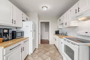 21 Middlesex Ave, Worcester, MA 01604 - Photo 7