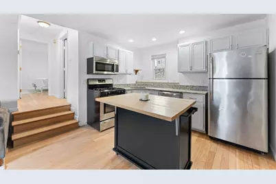 224 W 6th #1, Boston, MA 02127 - Photo 3
