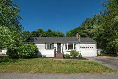 57 Marks St, Rockland, MA 02370 - Photo 3
