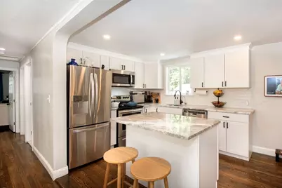 57 Marks St, Rockland, MA 02370 - Photo 9