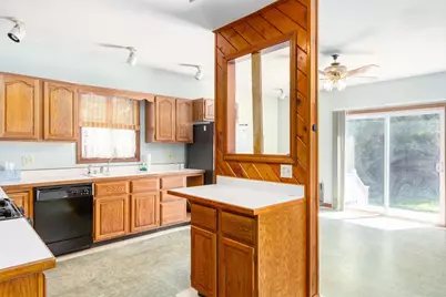 5 Washington St, Stoneham, MA 02180 - Photo 7