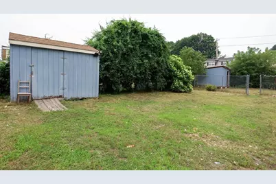544 Concord St, Lowell, MA 01852 - Photo 27