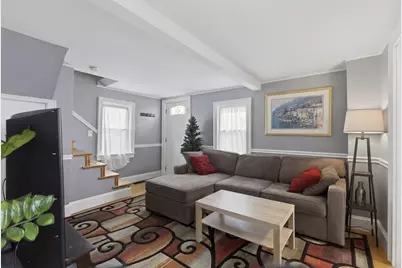 9 Clyde St #9, Somerville, MA 02145 - Photo 5