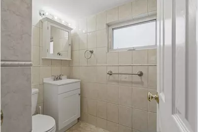 9 Clyde St #9, Somerville, MA 02145 - Photo 7