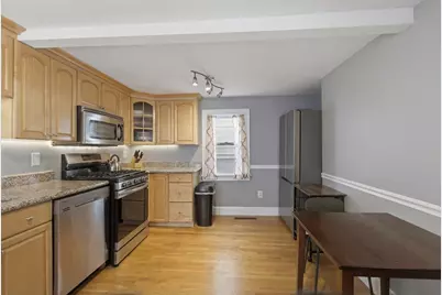 9 Clyde St #9, Somerville, MA 02145 - Photo 3
