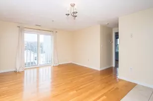 10 Middle St Ct, Waltham, MA 02451 - Photo 5