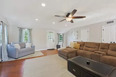 7 Alma Ter, Peabody, MA 01960 - Photo 9