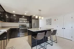 7 Alma Terrace, Peabody, MA 01960 - Photo 3