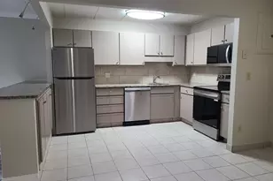 566 Washington St, Weymouth, MA 02188 - Photo 7