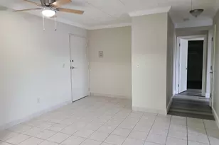 566 Washington St, Weymouth, MA 02188 - Photo 9