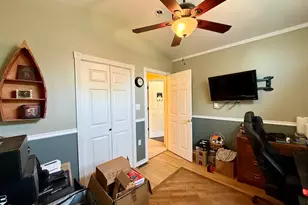 66 Barrison St, Springfield, MA 01109 - Photo 17