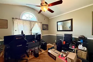 66 Barrison St, Springfield, MA 01109 - Photo 11