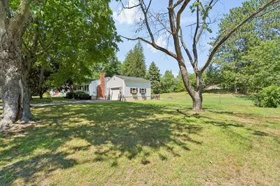 83 Colgate Dr, North Andover, MA 01845 - Photo 3