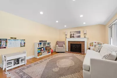 83 Colgate Dr, North Andover, MA 01845 - Photo 17