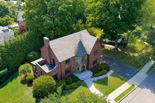 8 Bruce Ln, Newton, MA 02458 - Photo 31
