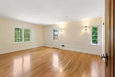 8 Bruce Ln, Newton, MA 02458 - Photo 19