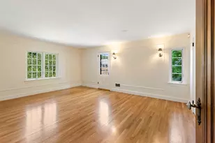 8 Bruce Ln, Newton, MA 02458 - Photo 19