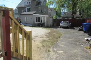 128 Woodmont St, Springfield, MA 01104 - Photo 7