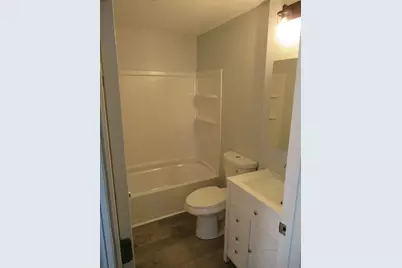128 Woodmont St, Springfield, MA 01104 - Photo 31