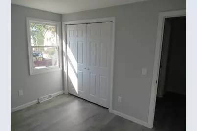 128 Woodmont St, Springfield, MA 01104 - Photo 29