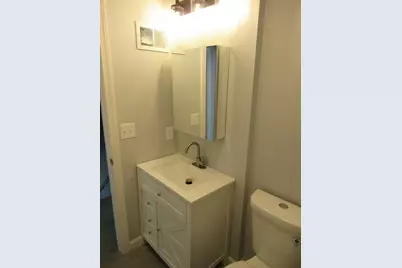 128 Woodmont St, Springfield, MA 01104 - Photo 21