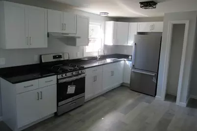 128 Woodmont St, Springfield, MA 01104 - Photo 23