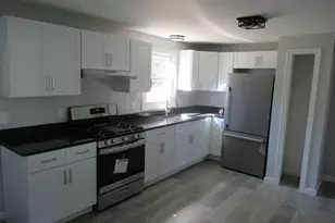 128 Woodmont St, Springfield, MA 01104 - Photo 23