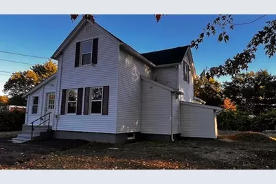 81 McCarthy Ave, Chicopee, MA 01020 - Photo 3