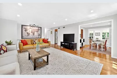 67 Angelica Dr, Framingham, MA 01701 - Photo 5