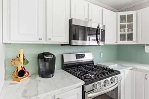 20 Cable Ave, Salisbury, MA 01952 - Photo 3
