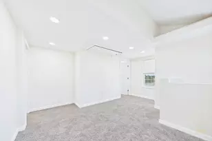 915 Rockdale Ave, New Bedford, MA 02740 - Photo 23