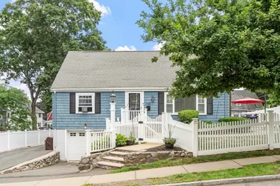 105 Whitman Ave, Melrose, MA 02176 - Photo 13