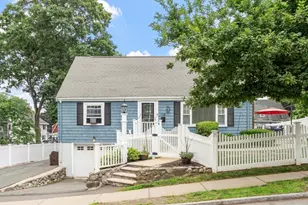 105 Whitman Ave, Melrose, MA 02176 - Photo 13