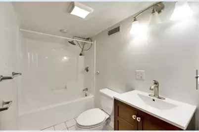 19-21 Mount Vernon St #b, Arlington, MA 02746 - Photo 3