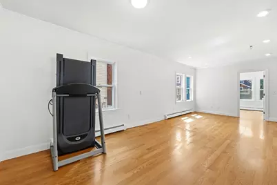 23 Thorndike St, Revere, MA 02151 - Photo 5