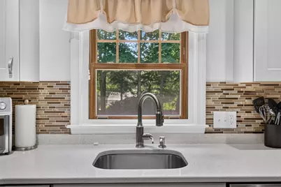 46 Esta Rd, Plymouth, MA 02360 - Photo 7