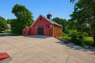 85 Fisher St, Holliston, MA 01746 - Photo 39