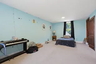 85 Fisher St, Holliston, MA 01746 - Photo 25