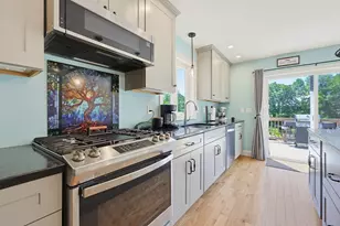 85 Fisher St, Holliston, MA 01746 - Photo 11