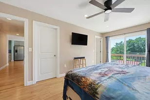 85 Fisher St, Holliston, MA 01746 - Photo 17