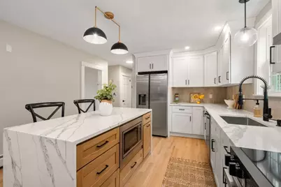 125 Bayview Ave, Berkley, MA 02779 - Photo 7