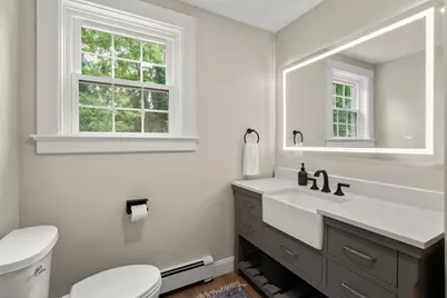 125 Bayview Ave, Berkley, MA 02779 - Photo 11