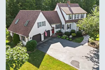 17 Perry Ave, Lynnfield, MA 01940 - Photo 1