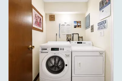 31 Harris #102, Brookline, MA 02446 - Photo 9