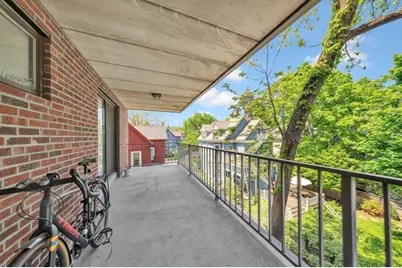 31 Harris #102, Brookline, MA 02446 - Photo 11