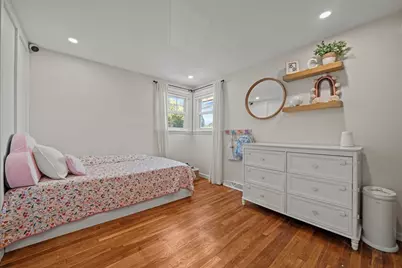 19 Magnolia St, Saugus, MA 01906 - Photo 11