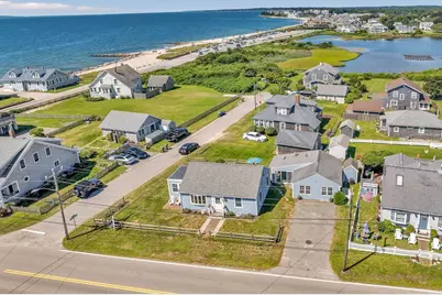 411 Maravista Ave, Falmouth, MA 02536 - Photo 13